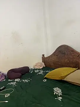 Ceylon couple online show from 08/08/26, 05:42