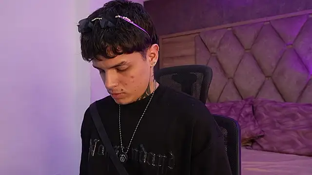 Declan-Fox online show from 01/15/26, 03:55