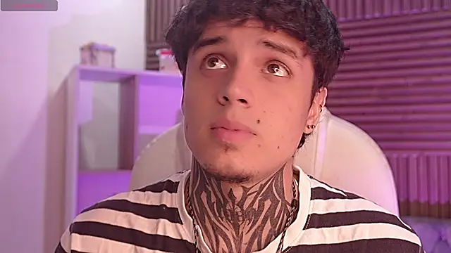 Declan-Fox online show from 02/10/26, 05:22