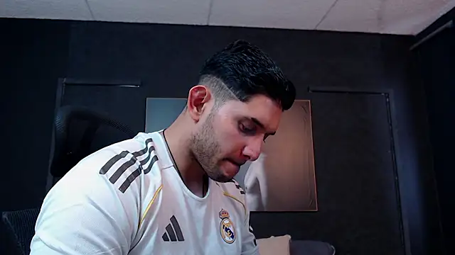 RichardMilleer online show from 03/17/26, 02:09