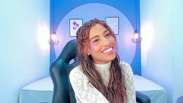 selena monroy online show from 10/19/25, 01:23