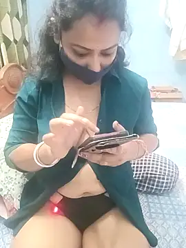 Deliciouskimi online show from 11/19/25, 05:07