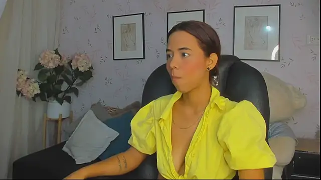 Anntonellaa online show from 11/14/25, 12:26