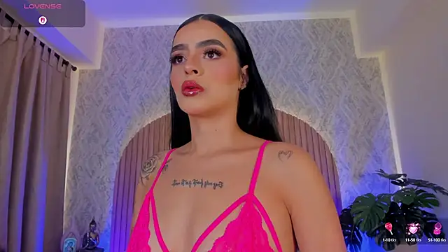 Sophiie Belle online show from 10/10/25, 02:49