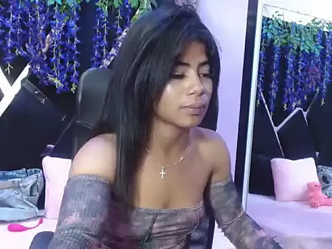 Zoe Browns  online show from 10/25/25, 12:51