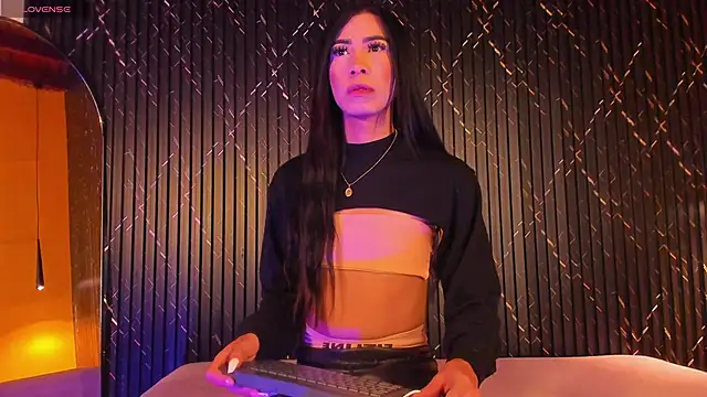 Snapshot of Miss_Ariaa chatting on 09/20/25, 11:44 Miss Ariaa online show from 09/20/25, 11:44