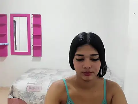 naty lan11 online show from 09/26/25, 02:21