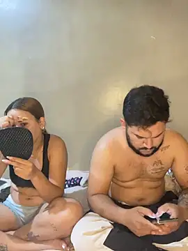 coupleyys online show from 02/06/26, 08:34