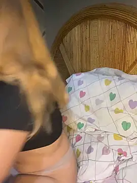 coupleyys online show from 04/07/26, 09:15