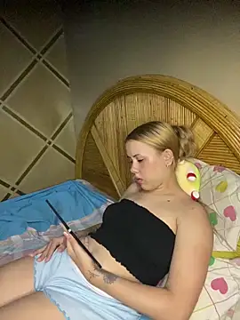 coupleyys online show from 05/13/26, 10:06