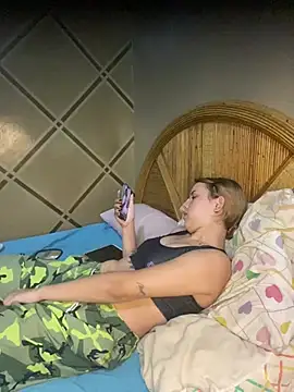 coupleyys online show from 07/14/26, 08:03