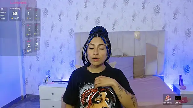 DAKOTA TAY1 online show from 10/04/25, 11:41