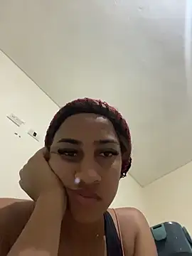 Snapshot of flore-cita chatting on 10/03/25, 02:19 flore-cita online show from 10/03/25, 02:19