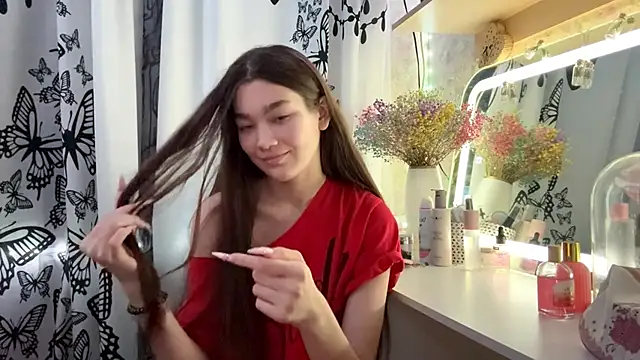 Cuteviola online show from 12/02/25, 09:47