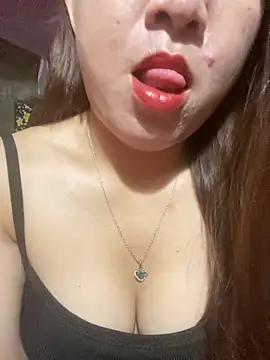 Luna-ass online show from 04/14/26, 11:11