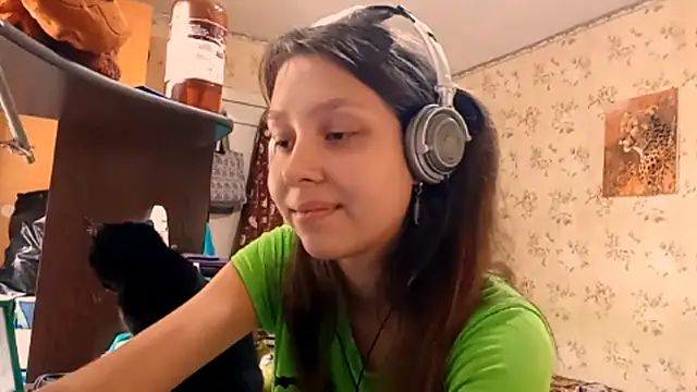 QutieDaSweet online show from 09/23/25, 06:16