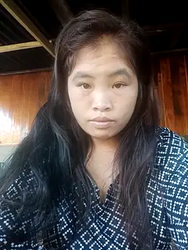 Luyen004 online show from 10/05/25, 01:09