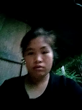 Snapshot of Luyen004 chatting on 03/31/26, 10:54 Luyen004 online show from 03/31/26, 10:54