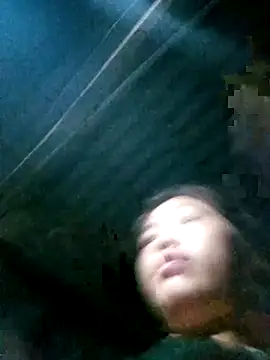 Snapshot of Luyen004 chatting on 04/09/26, 10:48 Luyen004 online show from 04/09/26, 10:48