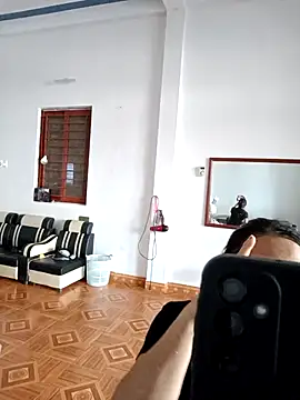 Na xx online show from 09/28/25, 12:49