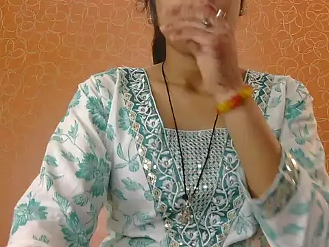 soniya babby online show from 11/12/25, 04:35