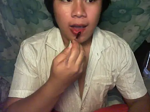 Huntrix2025 online show from 09/27/25, 02:49