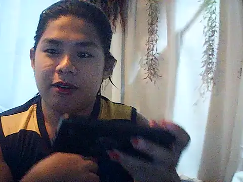 Huntrix2025 online show from 10/20/25, 11:32