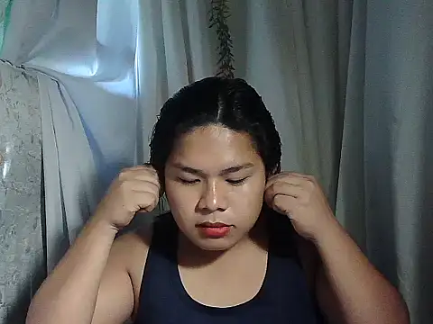 Huntrix2025 online show from 02/19/26, 07:26