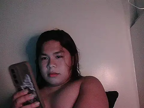 Huntrix2025 online show from 05/16/26, 01:43