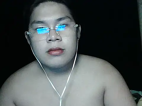 Huntrix2025 online show from 05/25/26, 02:01