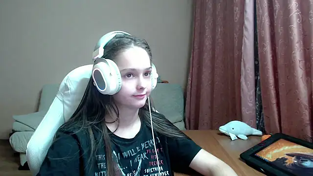 SharybbFace online show from 10/14/25, 03:13