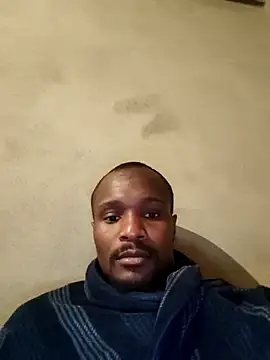 Snapshot of BlackXhosaStallion chatting on 10/18/25, 12:17 BlackXhosaStallion online show from 10/18/25, 12:17