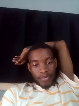 Snapshot of BlackXhosaStallion chatting on 10/27/25, 01:48 BlackXhosaStallion online show from 10/27/25, 01:48