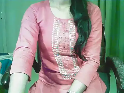 short girl  online show from 01/15/26, 04:55