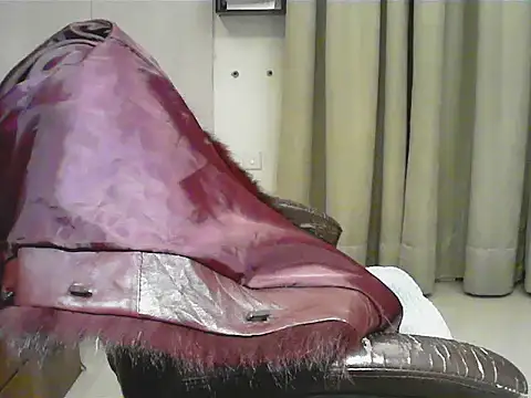 short girl  online show from 01/18/26, 01:26