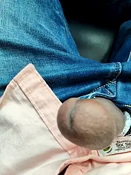 lickingspecilist online show from 10/12/25, 02:10