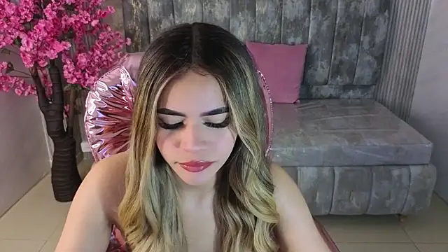 lilith4 s online show from 11/20/25, 03:07