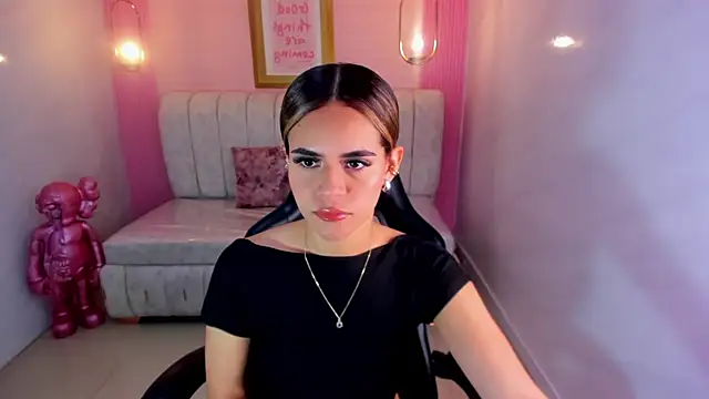 lilith4 s online show from 11/21/25, 08:18