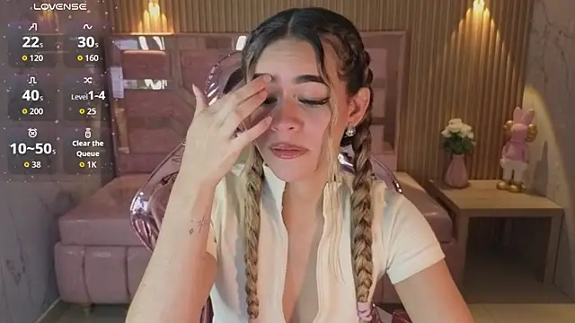 lilith4 s online show from 03/25/26, 08:26