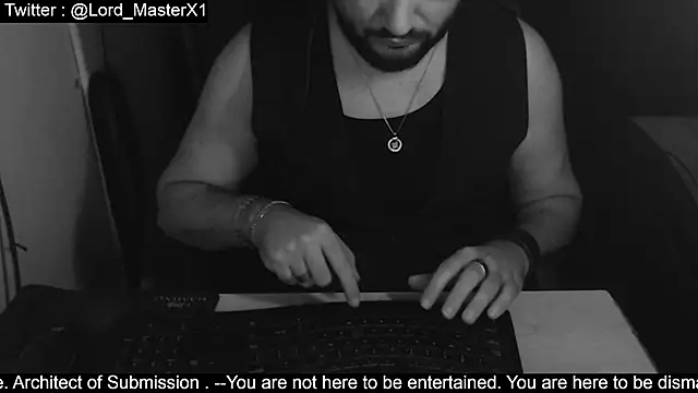 Snapshot of Lord_MasterX chatting on 10/09/25, 02:31 Lord MasterX online show from 10/09/25, 02:31