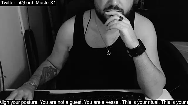 Snapshot of Lord_MasterX chatting on 10/13/25, 02:55 Lord MasterX online show from 10/13/25, 02:55