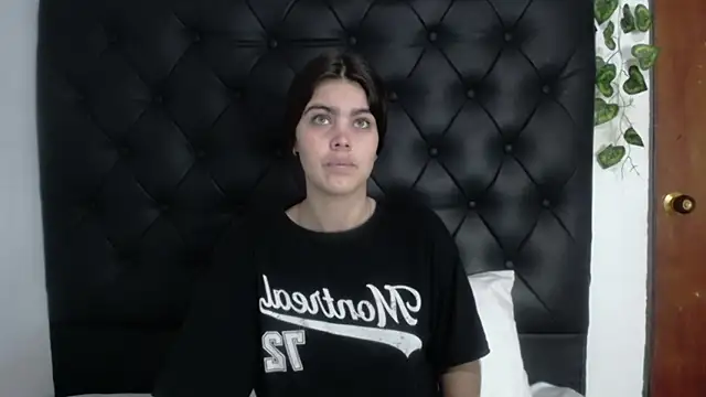 isabel 09 online show from 04/21/26, 01:28