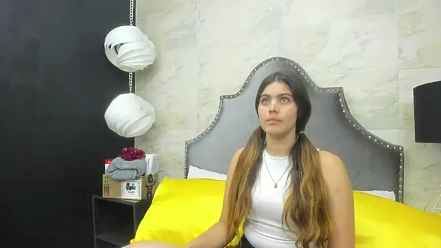 isabel 09 online show from 07/20/26, 06:43