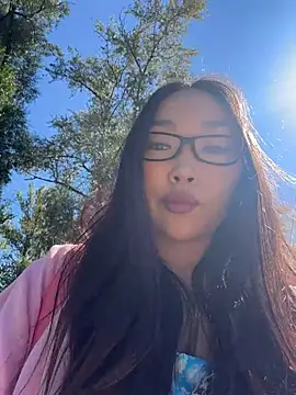 AdriaNochi online show from 07/16/26, 07:47