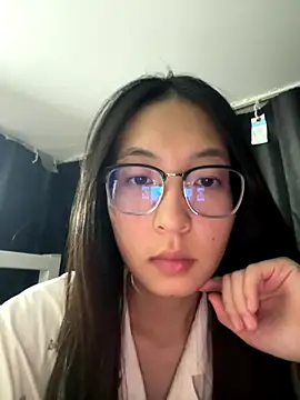 xiaobaimao6 online show from 11/28/25, 05:59