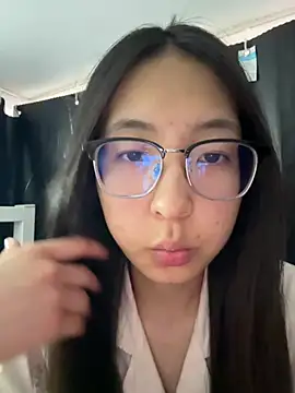 xiaobaimao6 online show from 04/25/26, 06:16