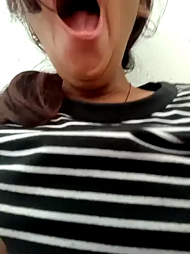 Aaisha-16 online show from 02/21/26, 03:51