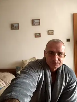 chcem1975 online show from 09/18/25, 09:55