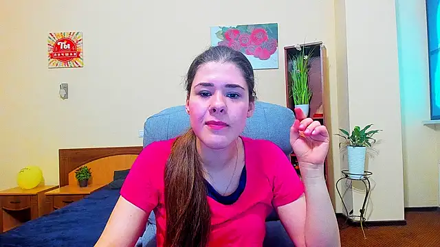 Joannia online show from 11/04/25, 08:13