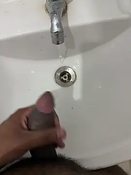 hornylonda139 online show from 10/31/25, 10:22